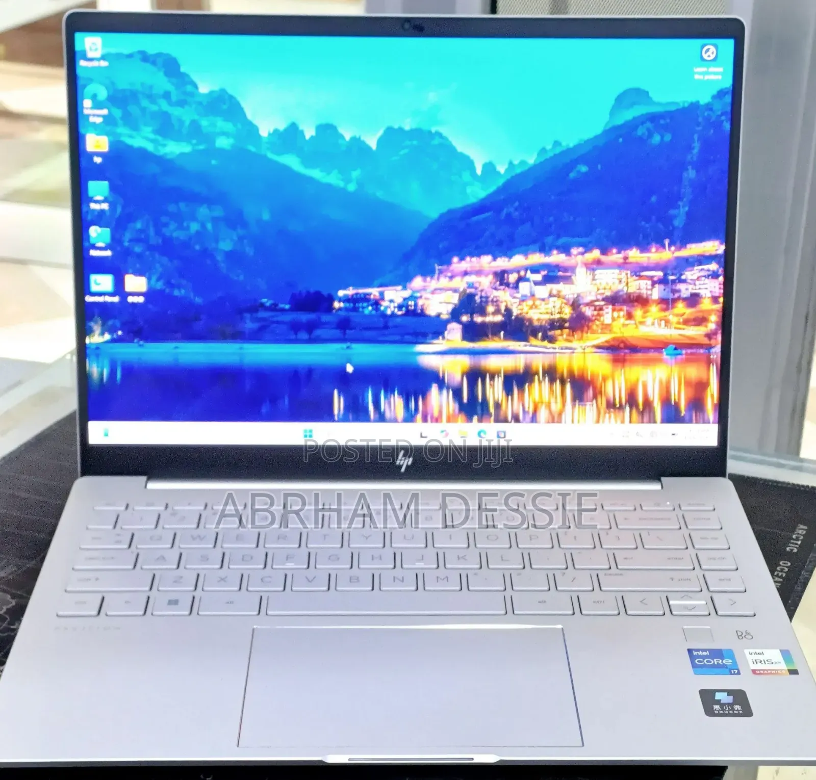 New Laptop HP 16GB Intel Core i7 SSD 1T