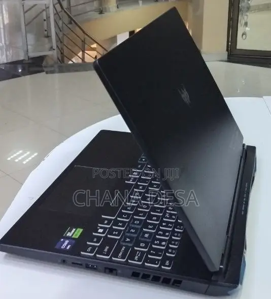 New Laptop Acer 16GB Intel Core i9 SSD 1T