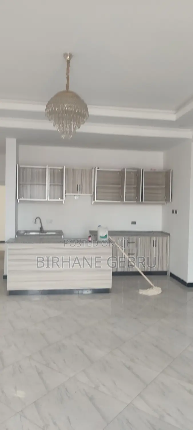 7bdrm House in G+3, Bole for rent