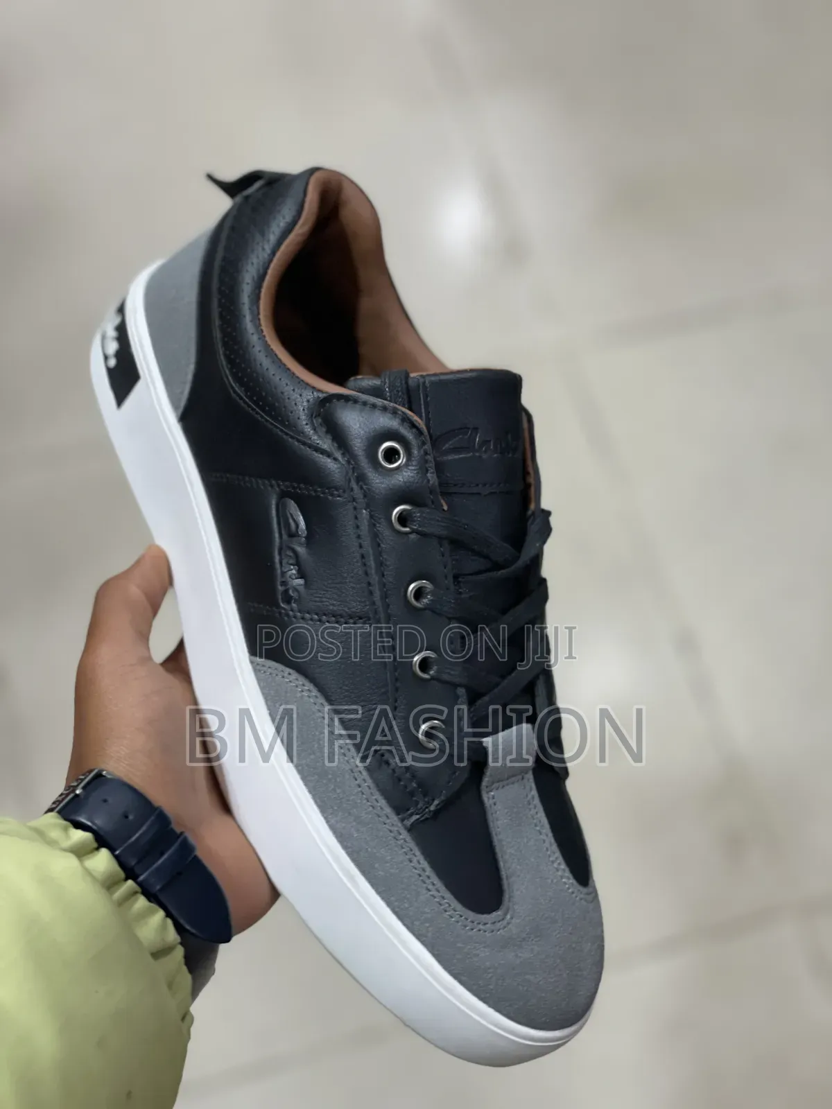 Clarks Low-Top Specials: Urban Contrast