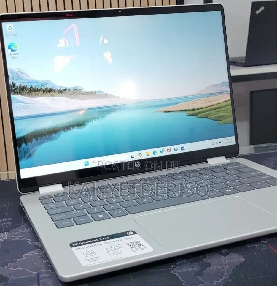 New Laptop HP 16GB Intel Core Ultra 7 SSD 512GB