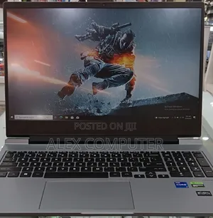 New Laptop HP Omen 16 16GB Intel Core i7 SSD 1T