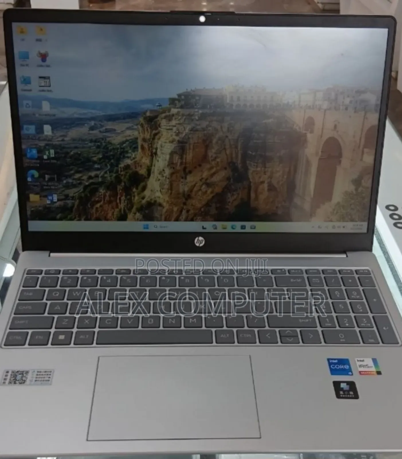New Laptop HP Stream Notebook 16GB Intel Core i5 SSD 1T