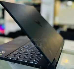 New Laptop HP Victus 15 16GB AMD Ryzen 7 SSD 512GB