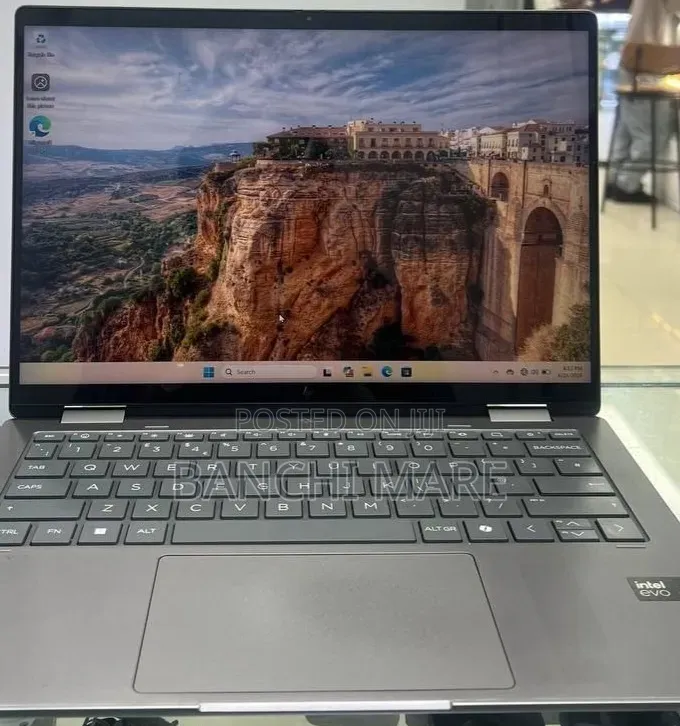 New Laptop HP Envy x360 16GB Intel Core 5 SSD 1T