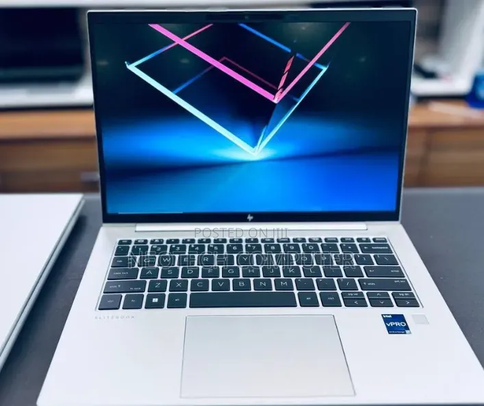New Laptop HP EliteBook 840 G10 16GB Intel Core i7 SSD 512GB