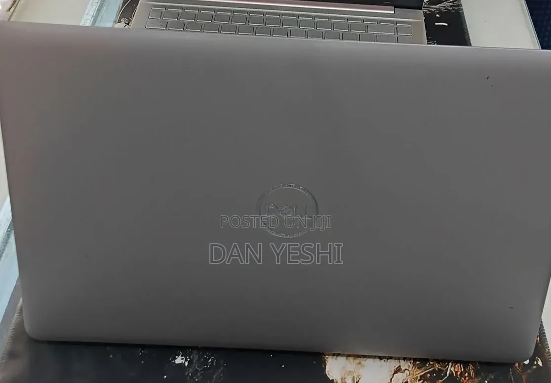 New Laptop Dell Latitude 5540 16GB Intel Core i7 SSD 512GB