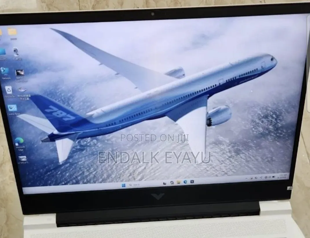 New Laptop HP Victus 16 16GB Intel Core i7 SSD 1T