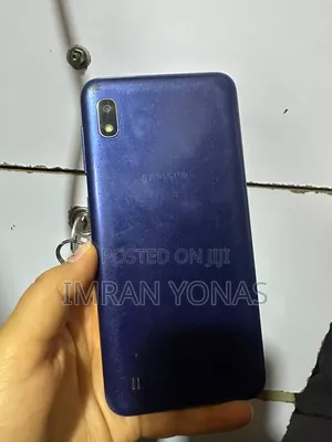 Samsung A10 32 GB Blue