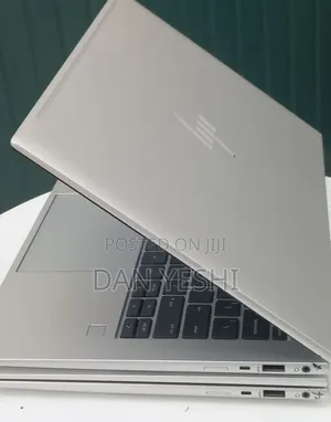 New Laptop HP EliteBook 840 G9 16GB Intel Core i7 SSD 512GB