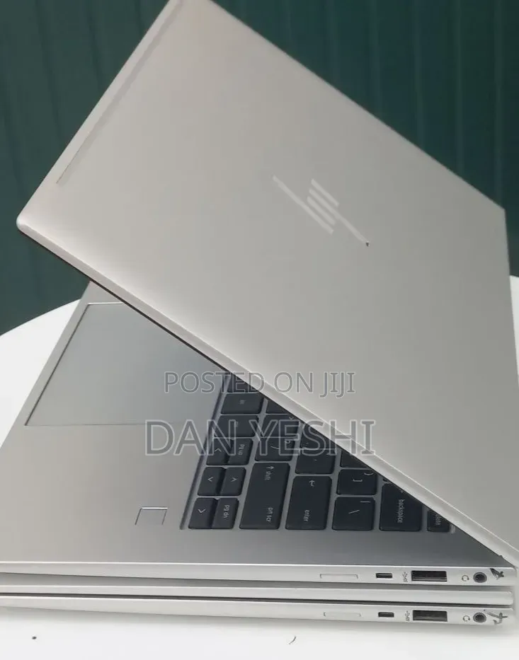New Laptop HP EliteBook 840 G9 16GB Intel Core i7 SSD 512GB