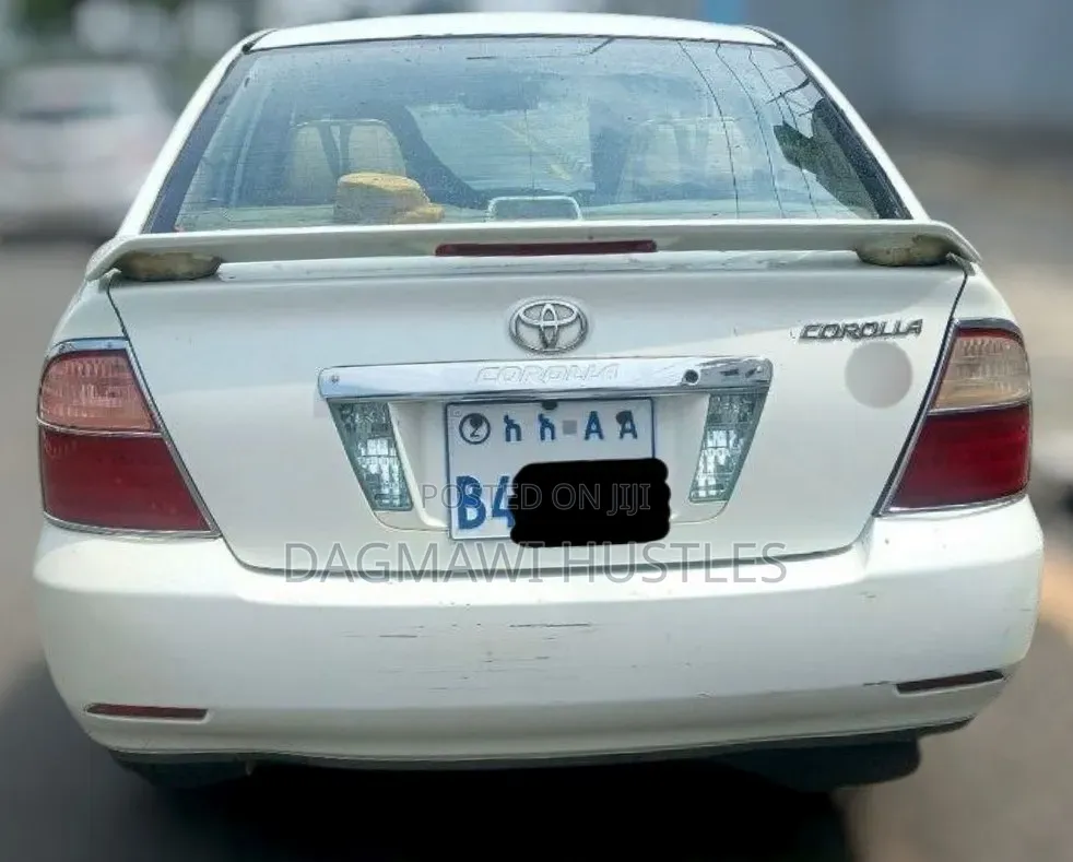 Toyota Corolla 2007 White