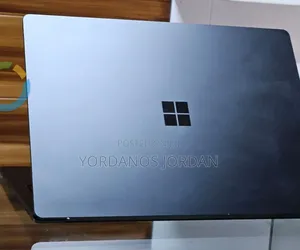 New Laptop Microsoft Surface Pro 7+ 16GB Intel Core i7 SSD 256GB