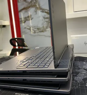 New Lenovo Legion Y7000P IRX9 Gaming Laptop 24GB Intel Core i7 SSD 1T