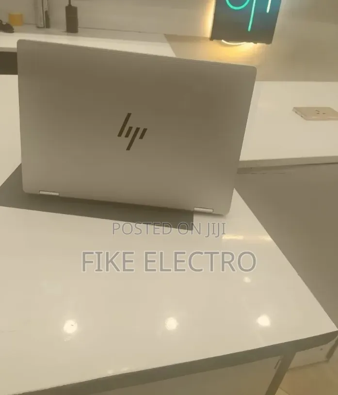 New Laptop HP OmniBook X Flip 14" 16GB Intel Core Ultra 7 SSD 1T
