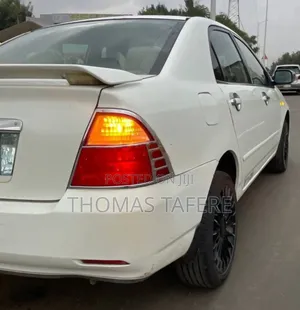 Toyota Corolla 2007 White