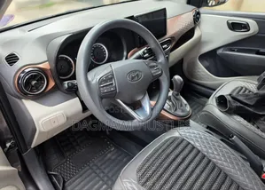 Hyundai I10 2022 Gray