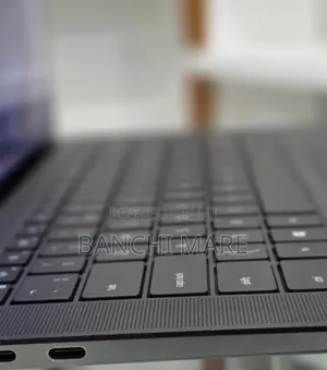 New Laptop Dell Precision 5560 16GB Intel Core i7 SSD 512GB