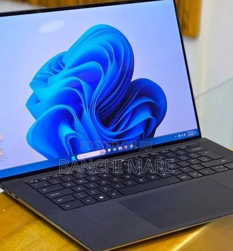 New Laptop Dell Precision 5560 16GB Intel Core i7 SSD 512GB