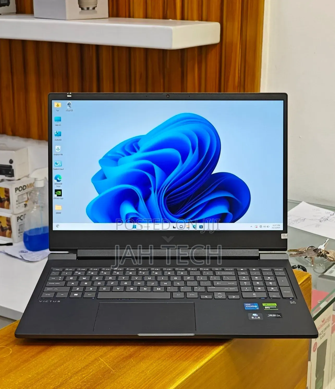 New Laptop HP Victus 16 16GB Intel Core i7 SSD 1T