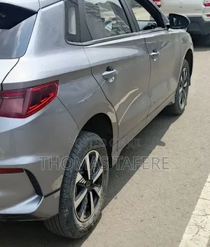 BYD E2 43 kWh 94 hp FWD 2025