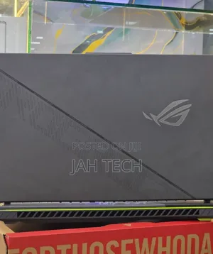 New Laptop Asus ROG Strix G18 16GB Intel Core i9 SSD 1T