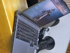 New Laptop Lenovo Legion 5 16GB AMD Ryzen 7 SSD 1T