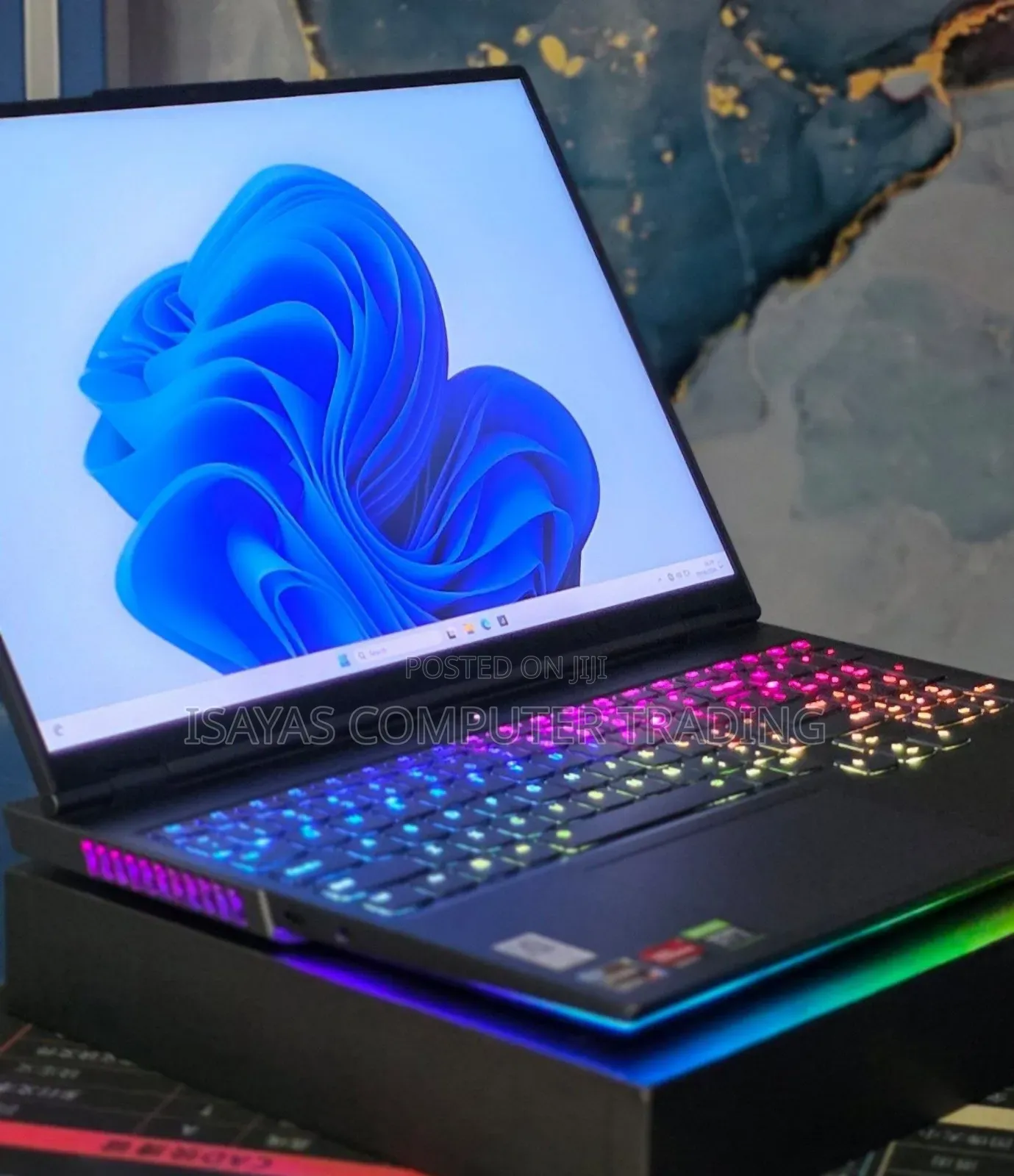 New Laptop Lenovo 32GB AMD Ryzen 9 SSD 1T