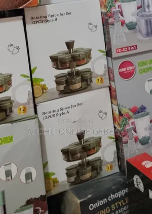 Classic Rotating 12 Piece Spice Jars Set/ Free Delivery