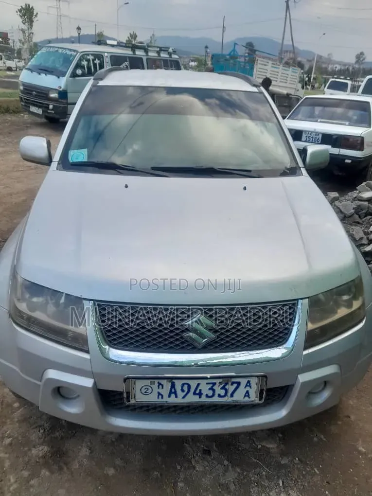 Suzuki Grand Vitara 2007 Silver