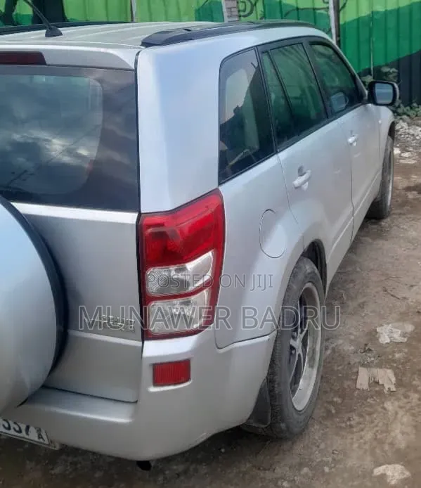 Suzuki Grand Vitara 2007 Silver