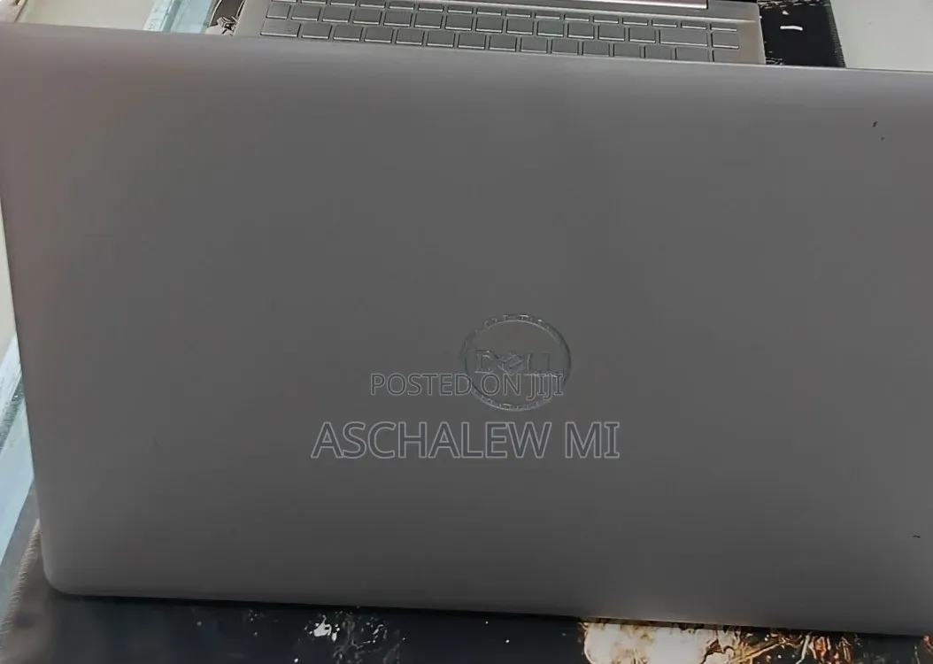 New Laptop Dell Latitude 5540 16GB Intel Core i7 SSD 512GB