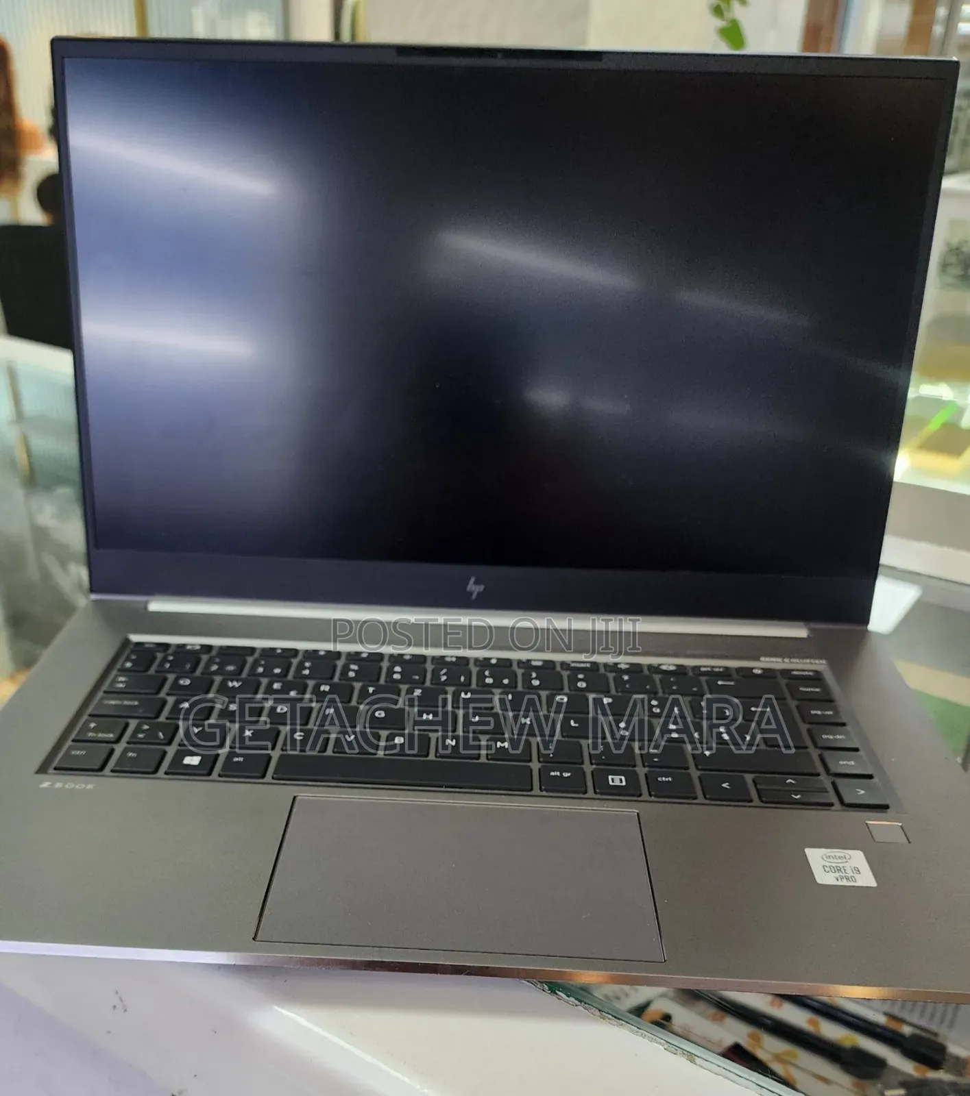 New Laptop HP ZBook 14 32GB Intel Core i9 SSD 512GB