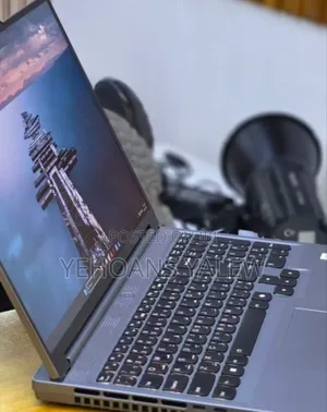 New Laptop Lenovo Legion 5 16GB AMD Ryzen 7 SSD 1T