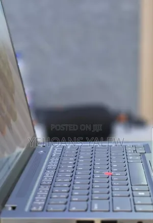 New Laptop Lenovo ThinkPad T14s G4 32GB Intel Core i7 SSD 512GB