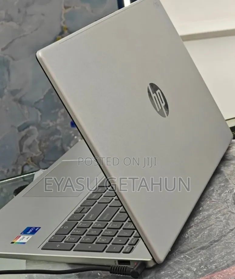 New Laptop HP Stream Notebook 16GB Intel Core i5 SSD 1T