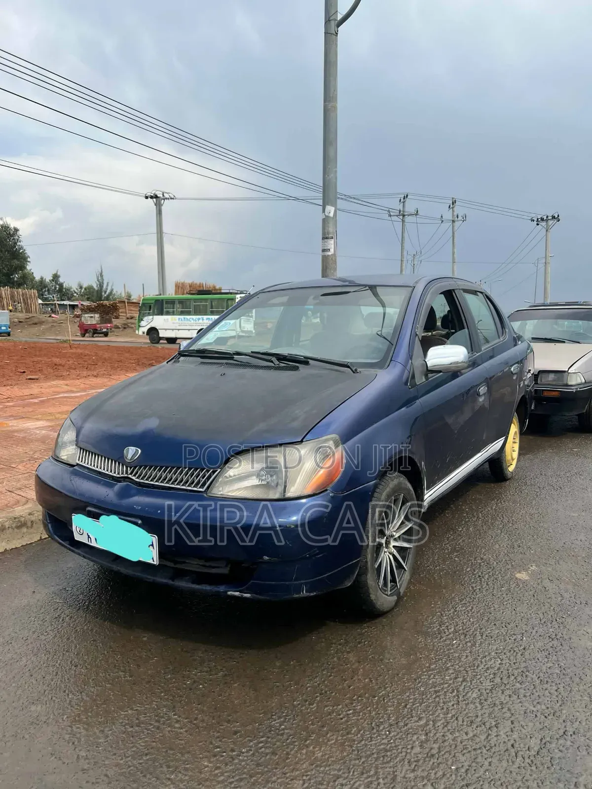Toyota Platz 2001 Blue