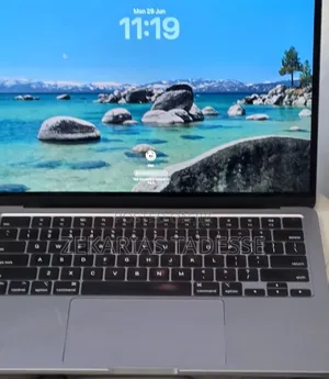 New Laptop Apple MacBook Air 2022 M2 8GB Apple M2 SSD 256GB