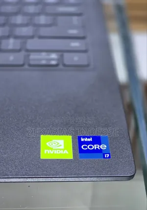 New Laptop Dell 8GB Intel Core i7 SSD 256GB