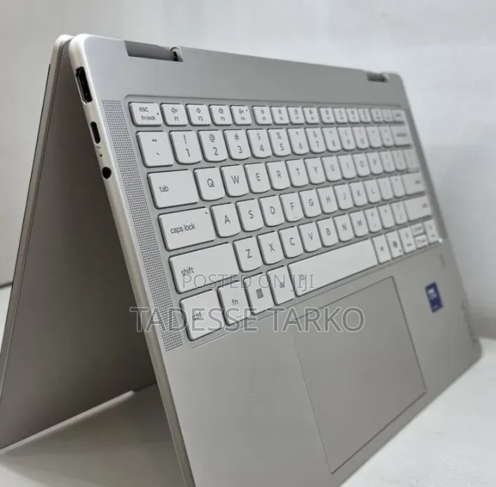 New Laptop Lenovo ThinkPad Yoga 32GB Intel Core Ultra 7 SSD 1T