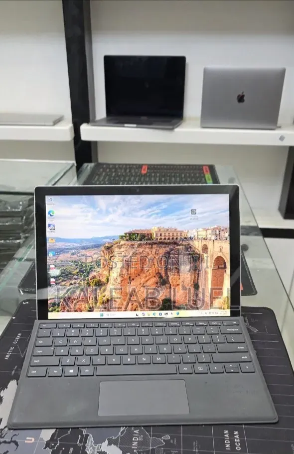 New Laptop Microsoft Surface Pro 7 16GB Intel Core i7 SSD 512GB
