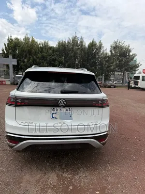 Volkswagen ID.6 2024 White