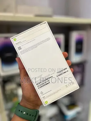 New Apple iPhone 16 Pro 128 GB White