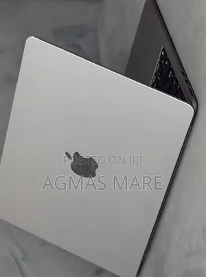 New Laptop Apple MacBook Air 2022 M2 8GB Apple M2 SSD 256GB