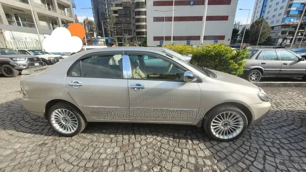 Toyota Corolla 2003 Silver