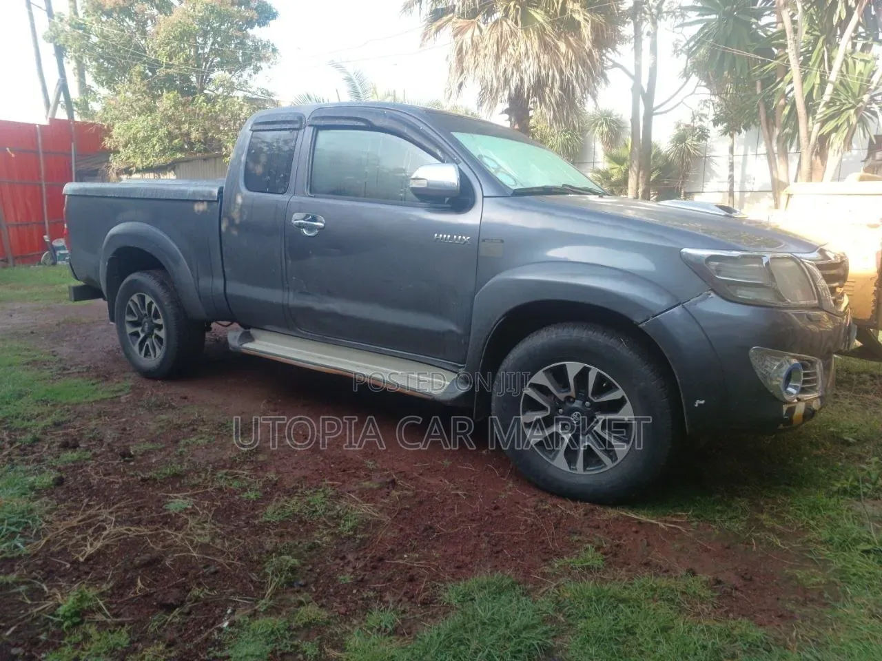 Toyota Hilux 2012