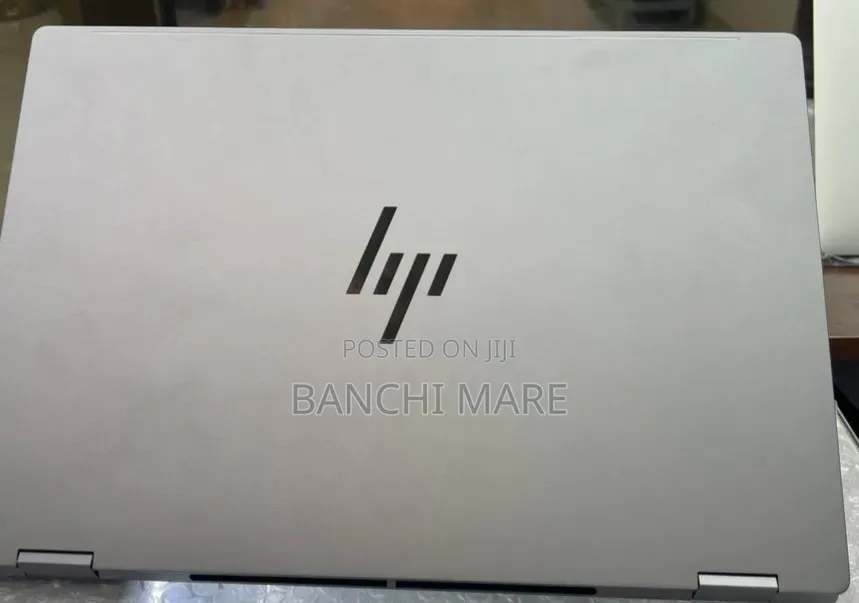 New Laptop HP OmniBook 5 Flip 16GB AMD Ryzen SSD 512GB
