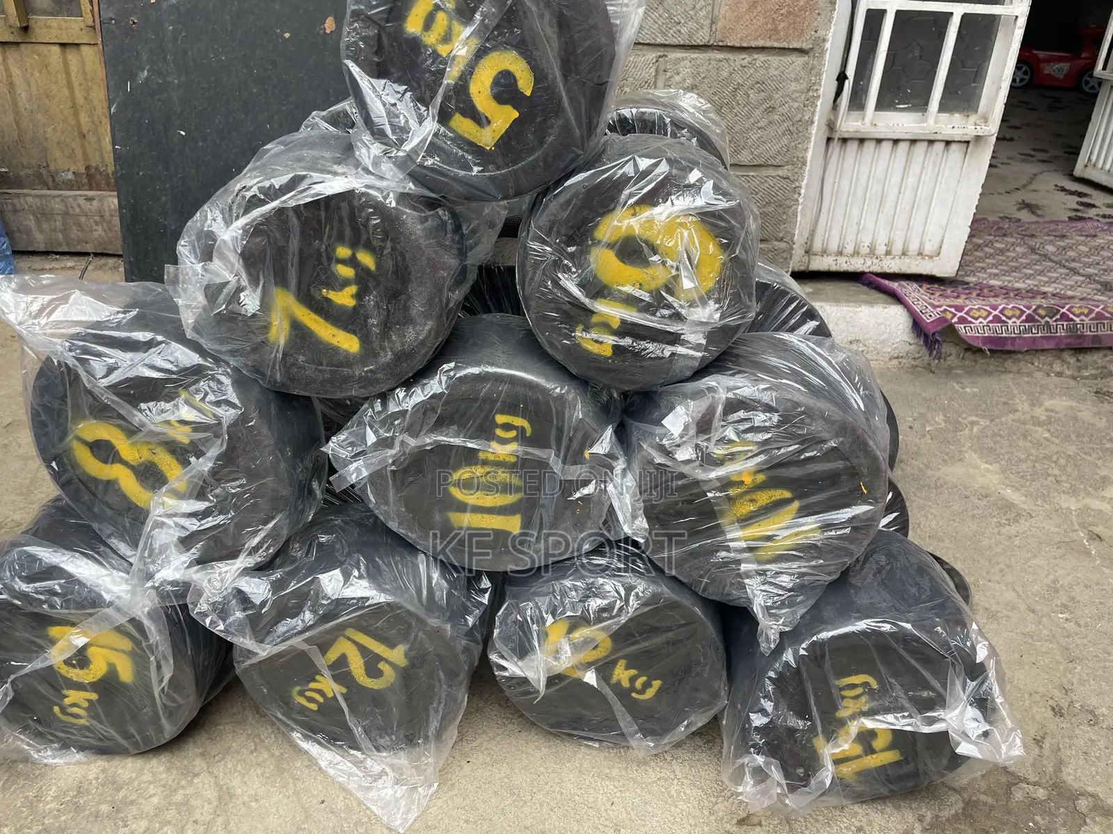 Heavy Concrete Dumbbells for Bodybuilding