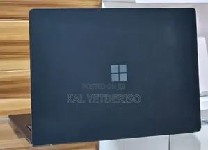 New Laptop Microsoft Surface 16GB Intel Core i7 SSD 256GB