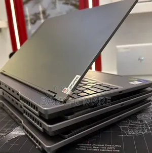 New Laptop Lenovo Legion 7 24GB Intel Core i7 SSD 1T